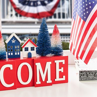 Glitzhome 14''L Patriotic/ Americana Wooden House/Brush Trees Table Décor