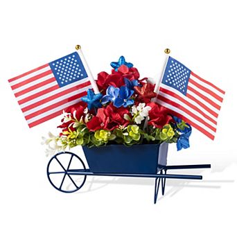Glitzhome 14"L Patriotic/ Americana Hydrangea Metal Wagon Centerpiece