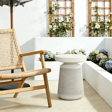 LuxenHome 18" Patio Side Table, Ivory Textured Small Round Patio Table with Sculpted Rope-Look Base