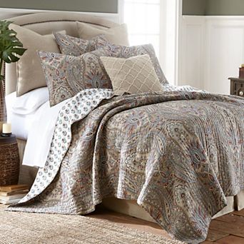 Levtex Home Kasey Quilt Set