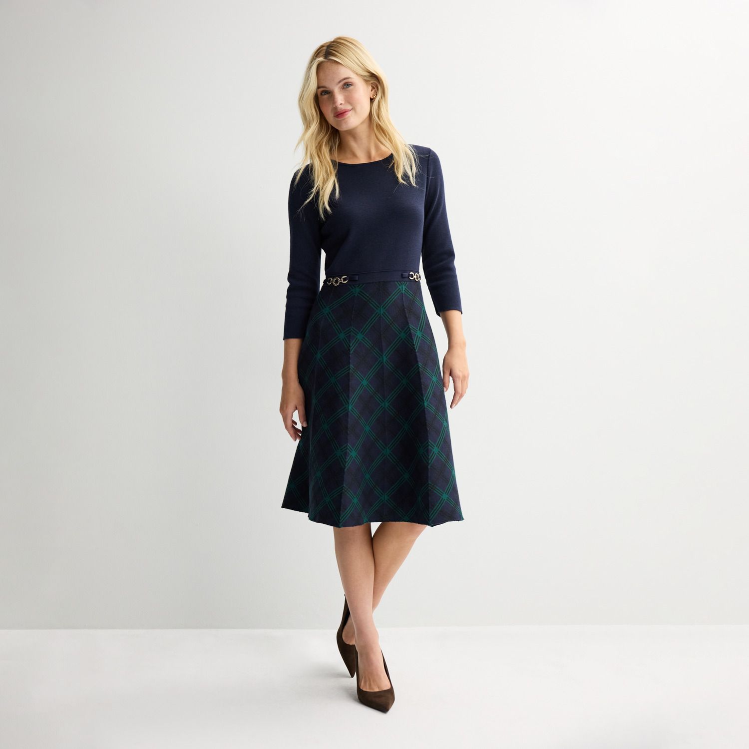 Женское платье London Times Buckle Waist Details Sweater Dress — фото 1
