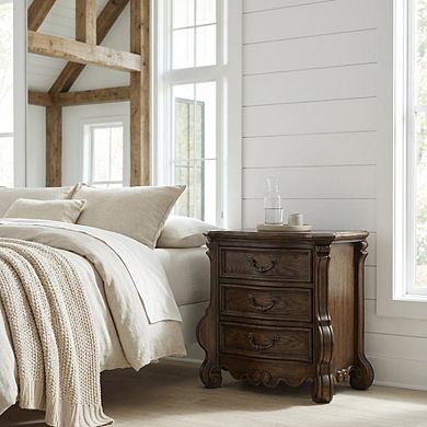 Wooden Nightstand in Warm Oak Finish with Spacious Storage Drawer, Sleek Design