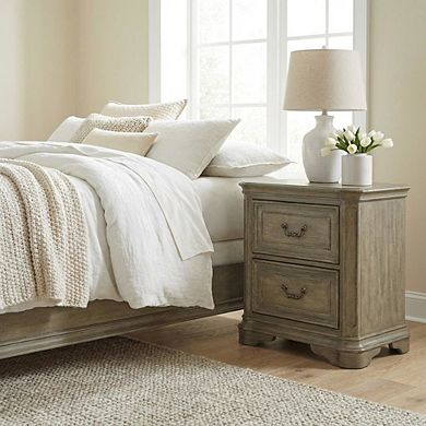 Nightstand with 2 Drawers and Traditional Design