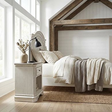 Antique Nightstand with Single Drawer and Elegant Finish