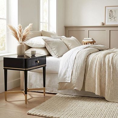Nightstand with Soft-Close Drawers and Modern Style