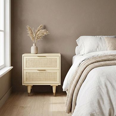 Nightstand with Classic Design and Solid Construction