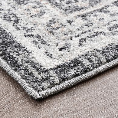 KHL Rugs Magic Scarlette Traditional Area or Throw Rug