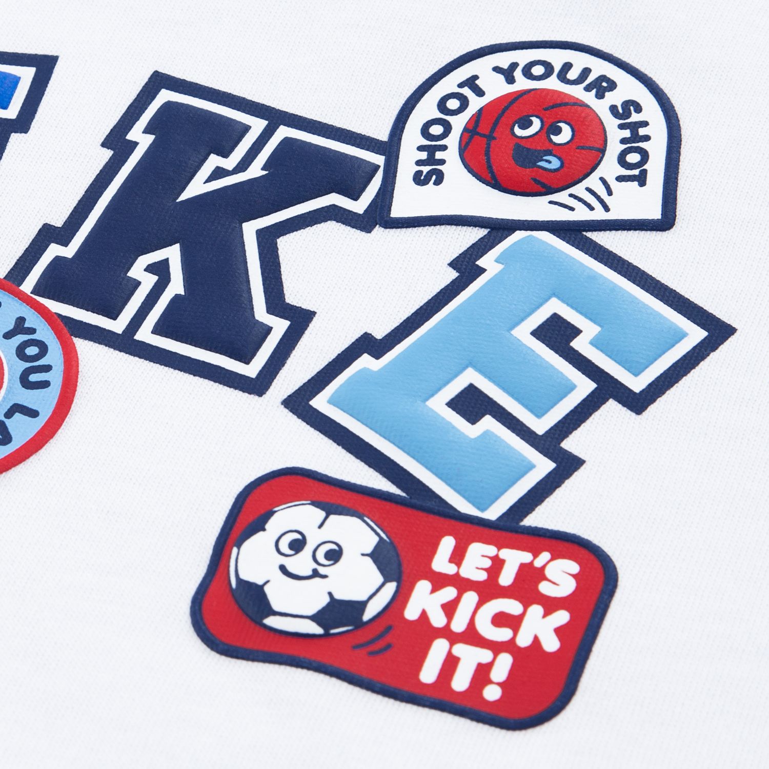 Футболка Nike Varsity Arch Icon Long Sleeve Graphic для мальчиков-малышей — фото 3