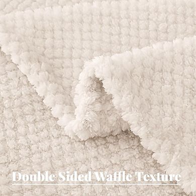 Extra-Large Fuzzy Fleece Throw Blanket