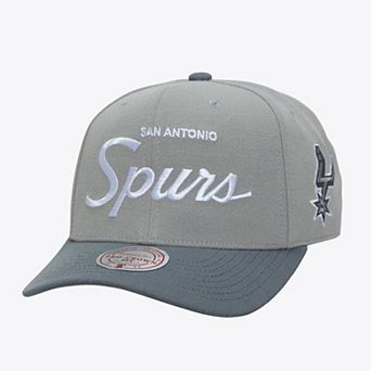 Men's Mitchell & Ness Gray San Antonio Spurs Thunderstorm Head Coach Pro Crown Snapback Hat