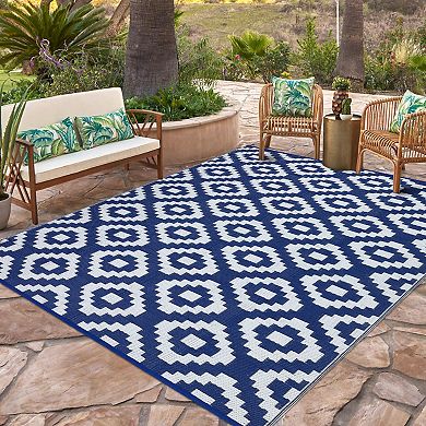 Modern Checkered Outdoor Area Rug UV Resistant Stain Resistant Waterproof Mat for RV Trip Picnic