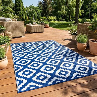 Modern Checkered Outdoor Area Rug UV Resistant Stain Resistant Waterproof Mat for RV Trip Picnic