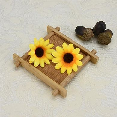 100-Piece Mini Realistic Yellow Fabric Sunflower Heads for Crafting Decor.