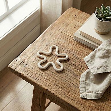 2-PC Wavy Silicone Trivet Heat Resistant Non Slip Countertop Pot Holder