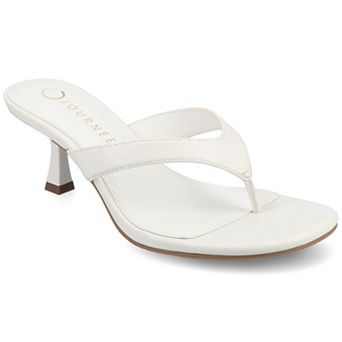 Journee Women's Danielle Kitten Heel Thong Sandals