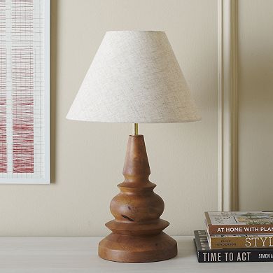 Safavieh Solene 20-inch Table Lamp