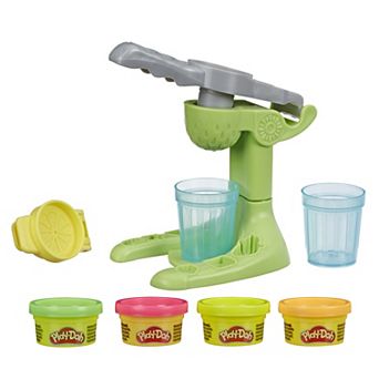 Play-Doh Kitchen Creations Juice Squeezin' Playset with Cups & Dough