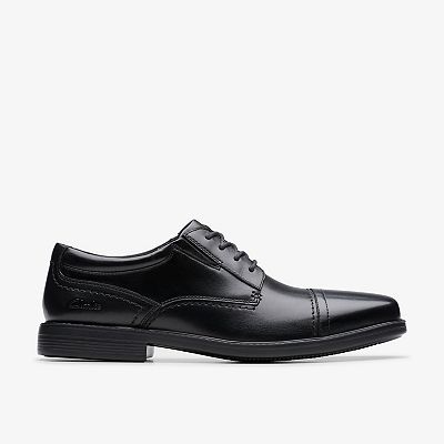 clarks mens dress shoes Men's Whiddon Leather Oxford - Black this Clarks Emmet Plain oxford transitions smoothly between work and weekend Clarks Men's Arricus LT Slip