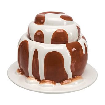 St. Nicholas Square® Cinnamon Spice Ceramic Cinnamon Roll Candle