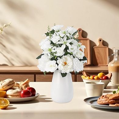 Artificial Roses, with a Lifelike Feel, Suitable for Office and Home Decoration.