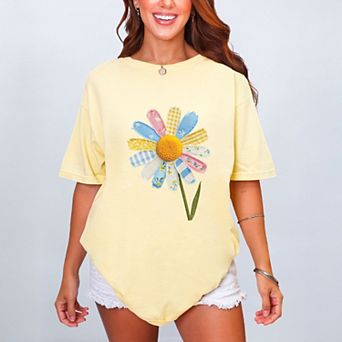 Daisy Faux Patchwork - Women's Garment Dyed Graphic T-Shirt