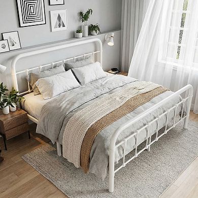 Victorian-Style Metal Platform Bed Frame with Iron Headboard and Footboard, No Box Spring Needed