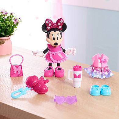 Disney Junior Minnie Mouse Fabulous Fashion Doll 12-Piece Set