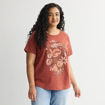 Plus Size Vintage Fall Floral Bunch Graphic Tee