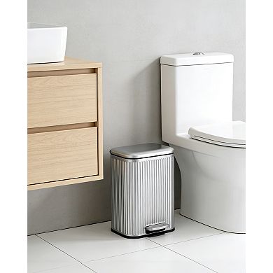 Garvee 3.2 gal Bathroom Trash Can with Fluted Design, Step Garbage Can with Soft-Close Lid