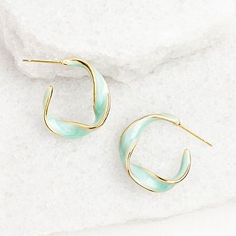 With a Twist Hoops