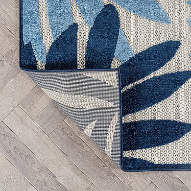 Palm Ivory/Navy Indoor/Outdoor High-Low Area Rug