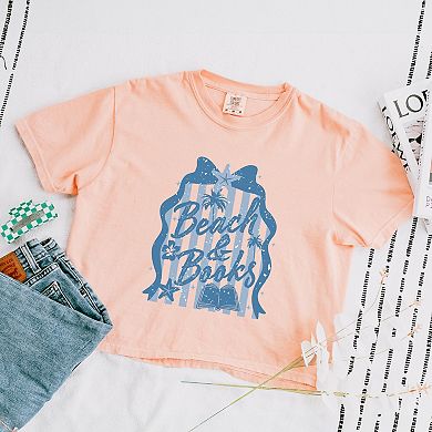 Beach & Books Blue - Women's Boxy Crop Top Graphic T-Shirt
