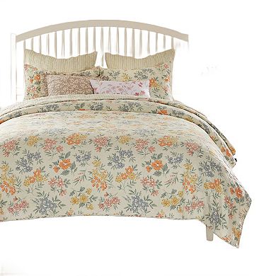 Loso 2pc Twin Size Quilt Set, Soft White Floral Pattern, Reversible