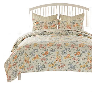 Loso 2pc Twin Size Quilt Set, Soft White Floral Pattern, Reversible