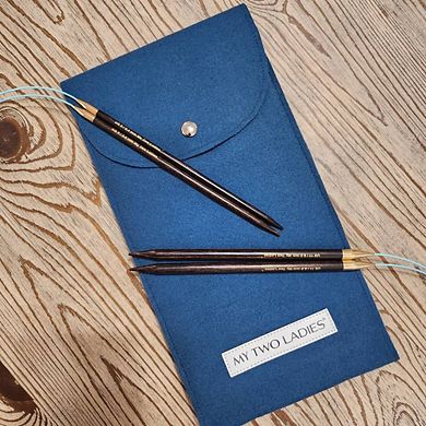 Blue Silk Duo Set Adjustable Knitting Needles US 9 (5.5mm) & US 11 (8mm)