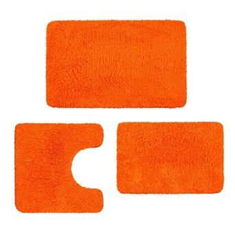 3 pc Bathroom Mat Set: U-Shaped Design, Non-Slip Microfiber Surface, Quick-Drying.