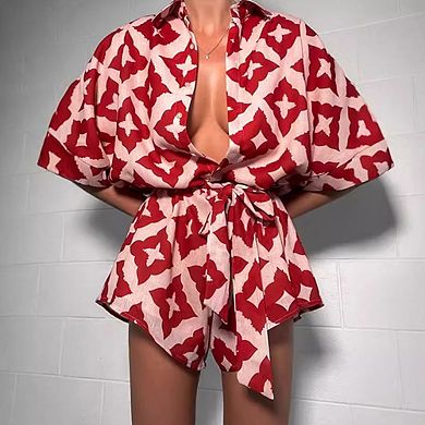 Women Geometric Print Belted Romper Batwing Sleeve Collared Short Jumpsuit