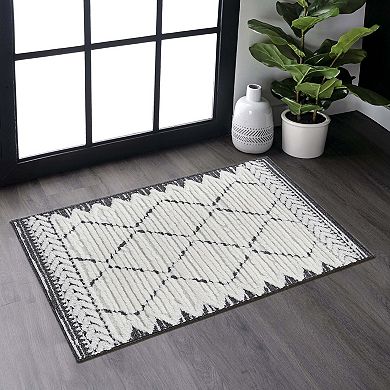 Trellis High-Low Area Rug - 2x3