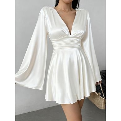 Women's V Neck Long Sleeve Satin Silk Dresses Solid Color Elegant Flowy Party Dress