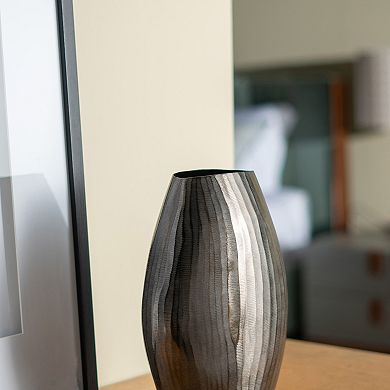 TOEMOA Modern Oval Aluminum Vase with Layered Chisel Design for Home Decor
