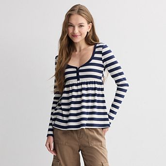 Juniors' madden girl Long Sleeve Henley Babydoll Top