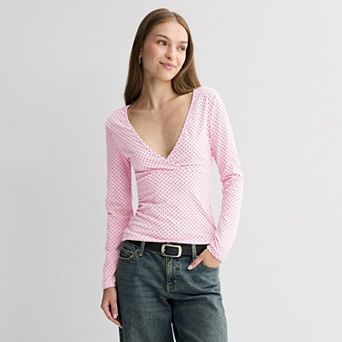 Juniors' madden girl Long Sleeve Surplice Top