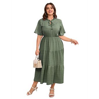 Women's Plus Size Short Sleeve Ruffled Neckline and Side Pockets Midi Dress