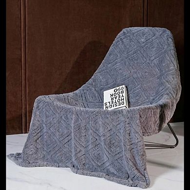 Geometric Flannel Jacquard Throw Blanket