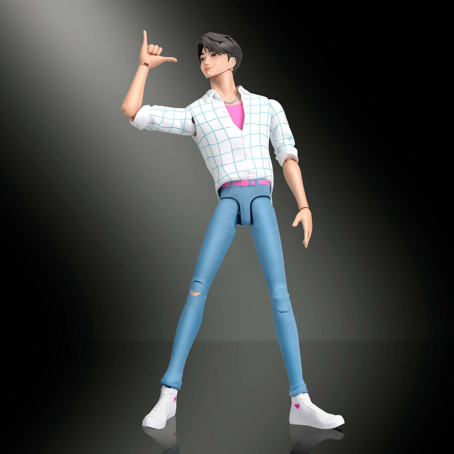 Детская фигурка Mattel KPop Demon Hunters Jinu 6.7-inch Action Figure with Accessories & Swappable Faces & Hands — фото 3