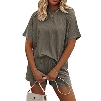 Ekouaer Women’s Cruise Lounge Set Short Sleeve Top and Shorts Matching Set