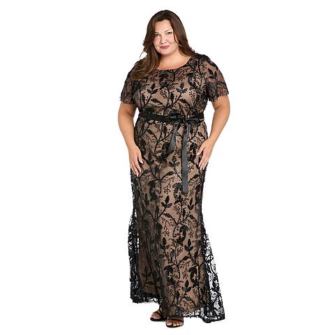 Женские платья R&M Plus Size R&M Richards Embellished Sequin Soutache Gown with Ribbon Sash