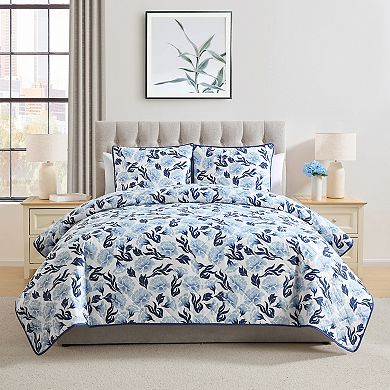 VCNY Home Floral Microfiber Quilt Set