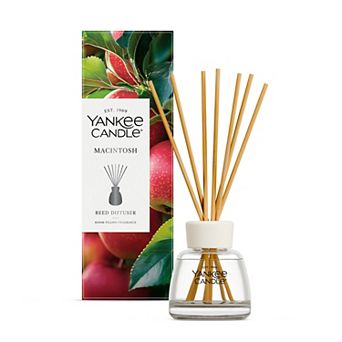 Yankee Candle® Macintosh Reed Diffuser Kit