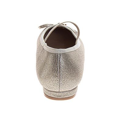 Badgley Mischka Dress Shoes for Girls Glitter Finish Classic Formal (Kids)